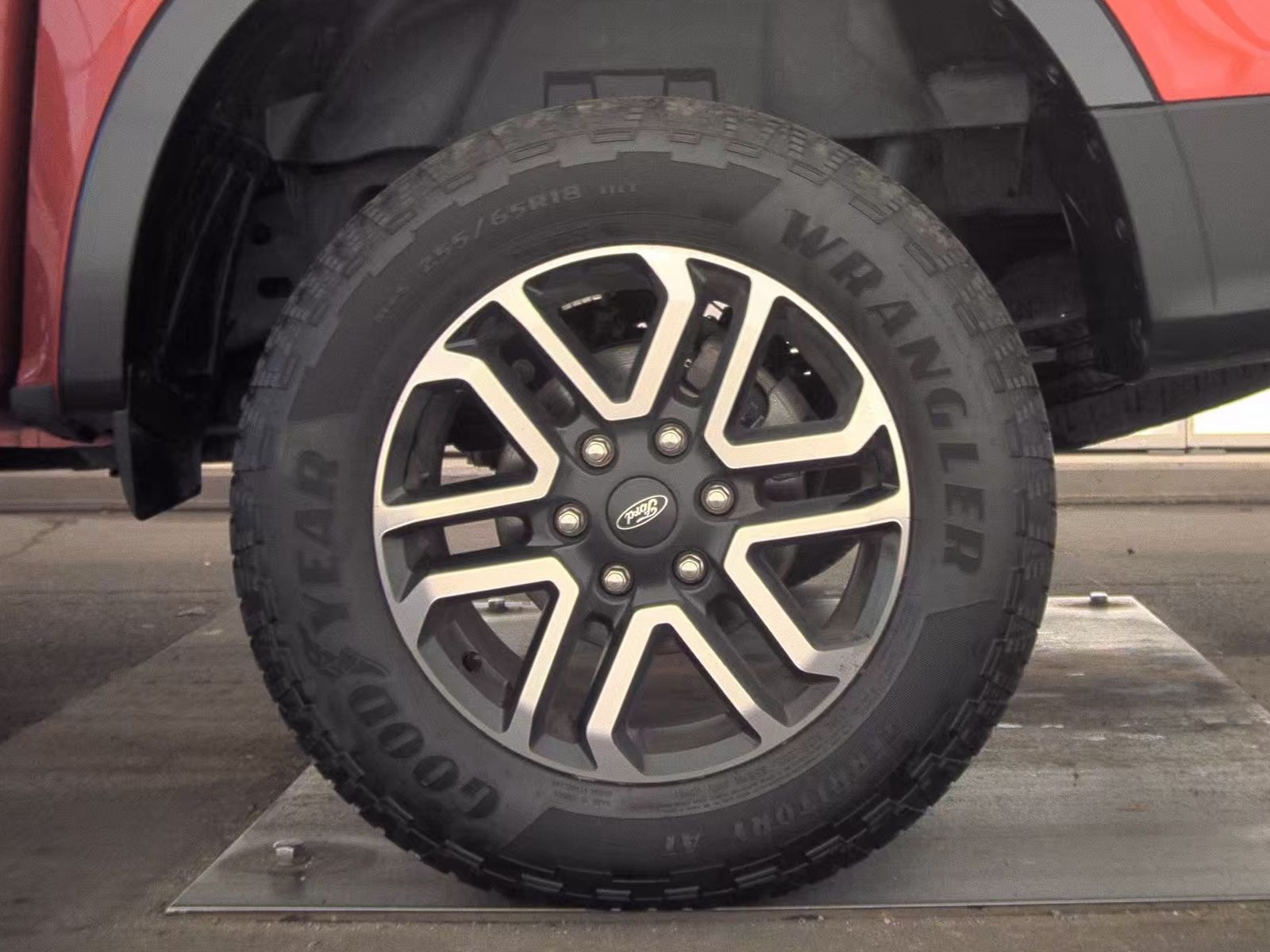 2024 Ford Ranger LARIAT RWD