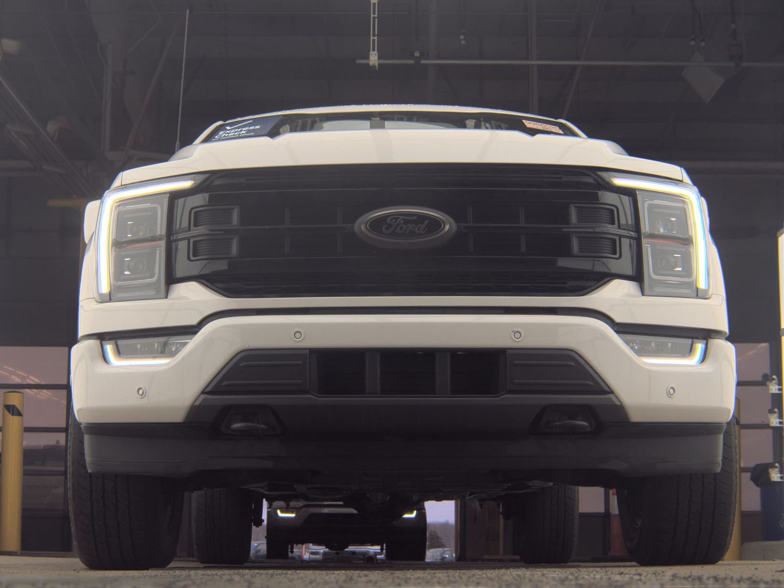 2023 Ford F-150 Hybrid Platinum AWD