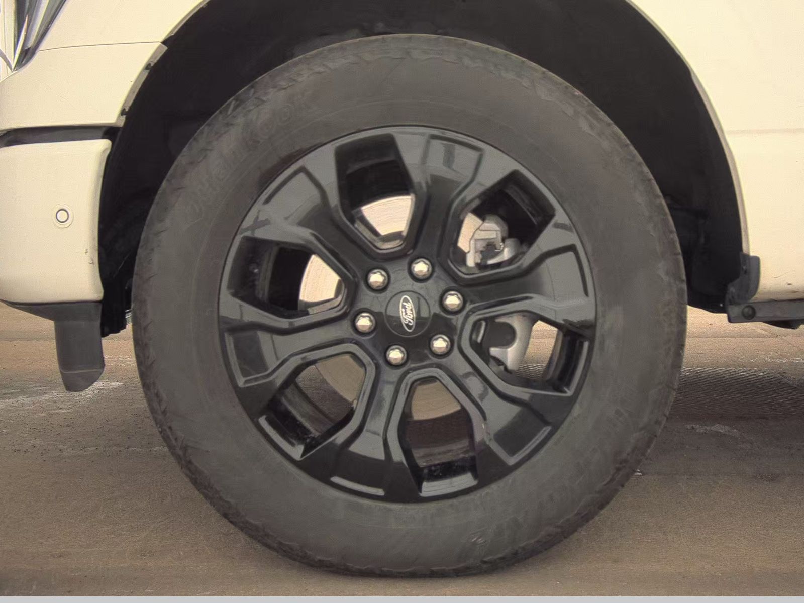 2023 Ford F-150 Hybrid Platinum AWD