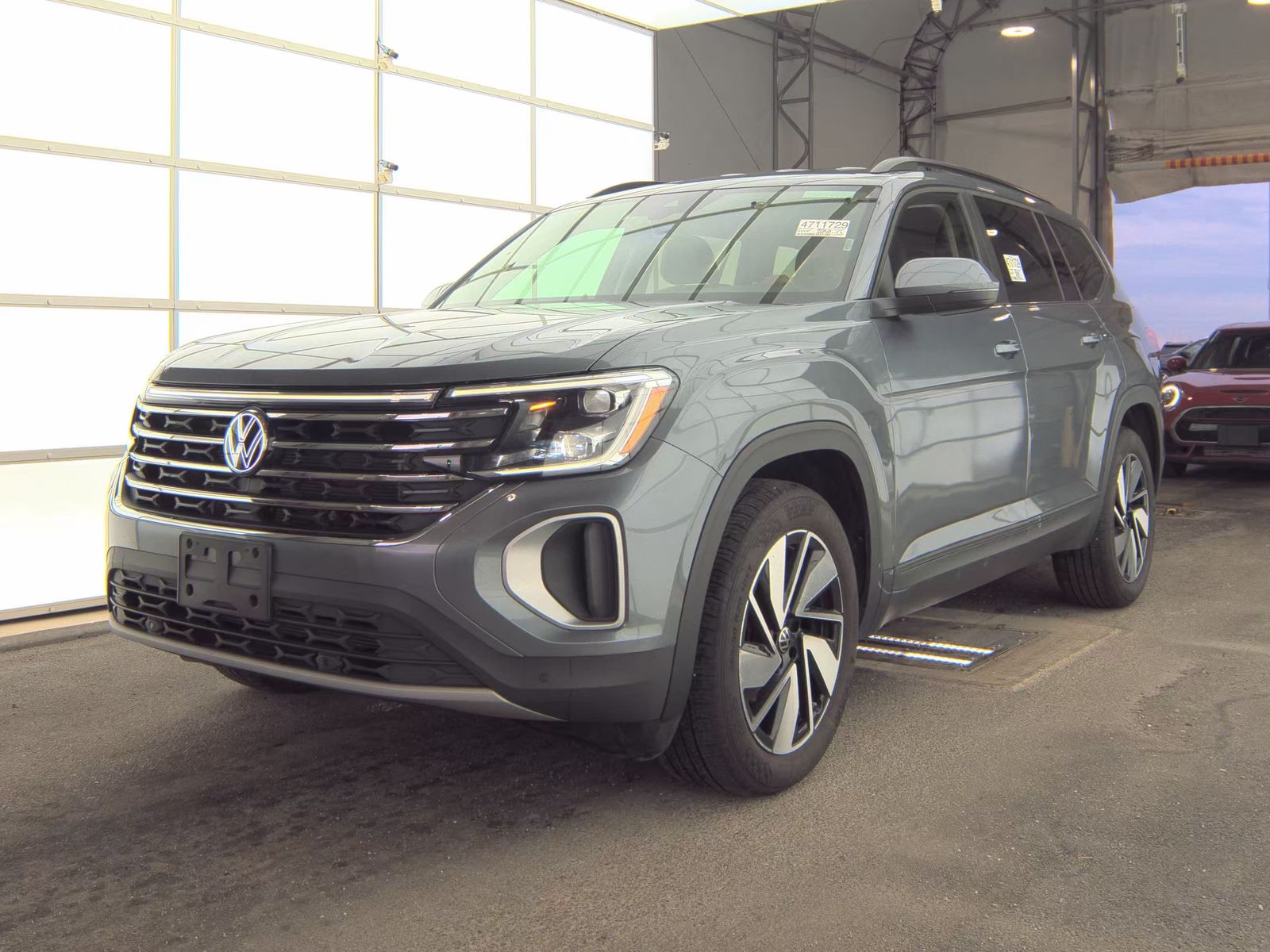 2025 Volkswagen Atlas 2.0T SE AWD