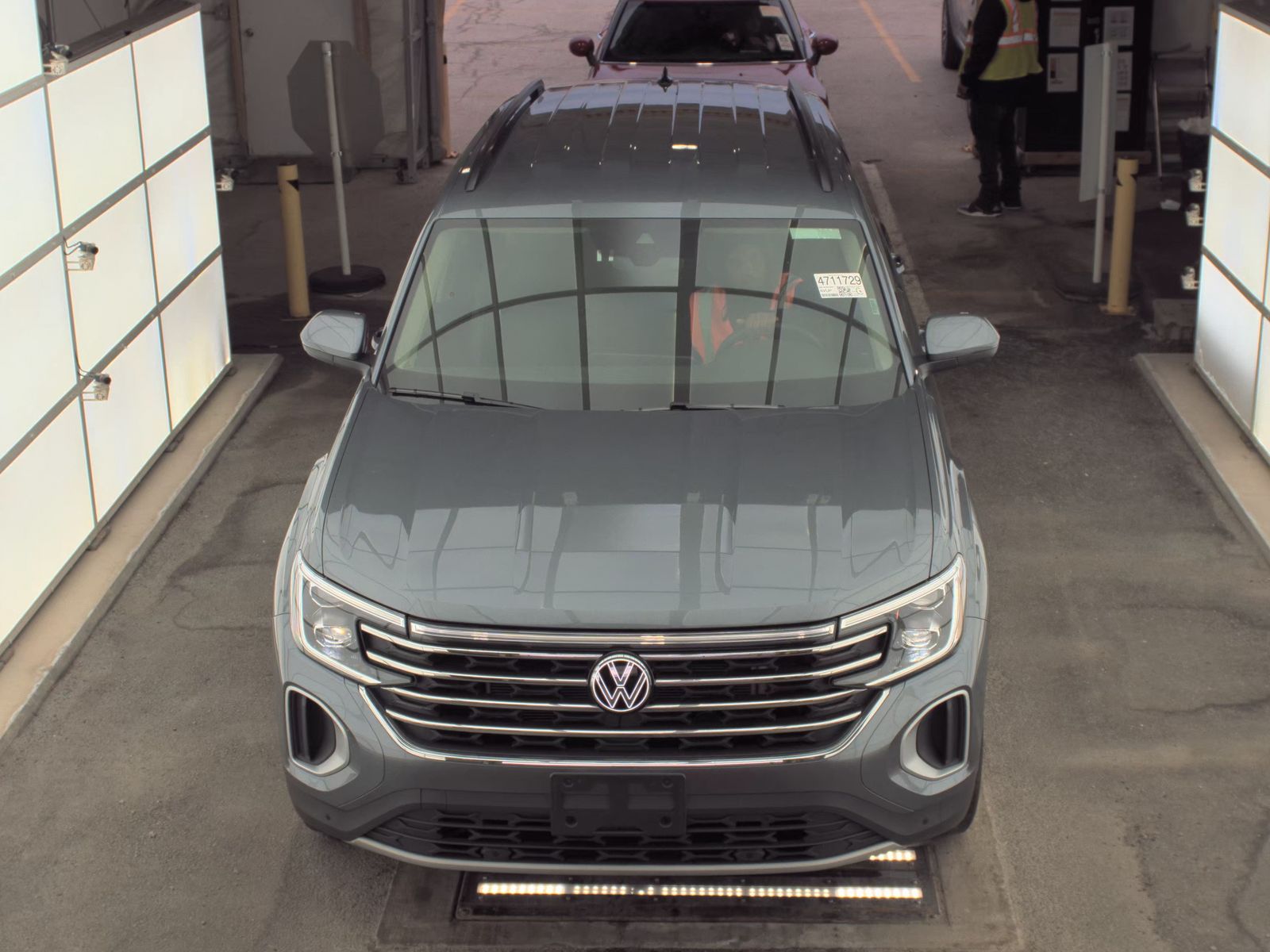 2025 Volkswagen Atlas 2.0T SE AWD