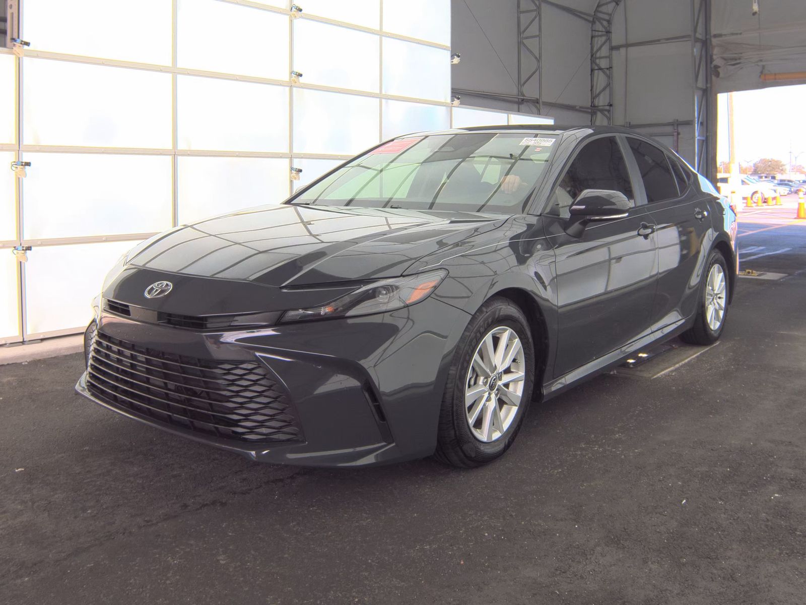 2025 Toyota Camry LE FWD