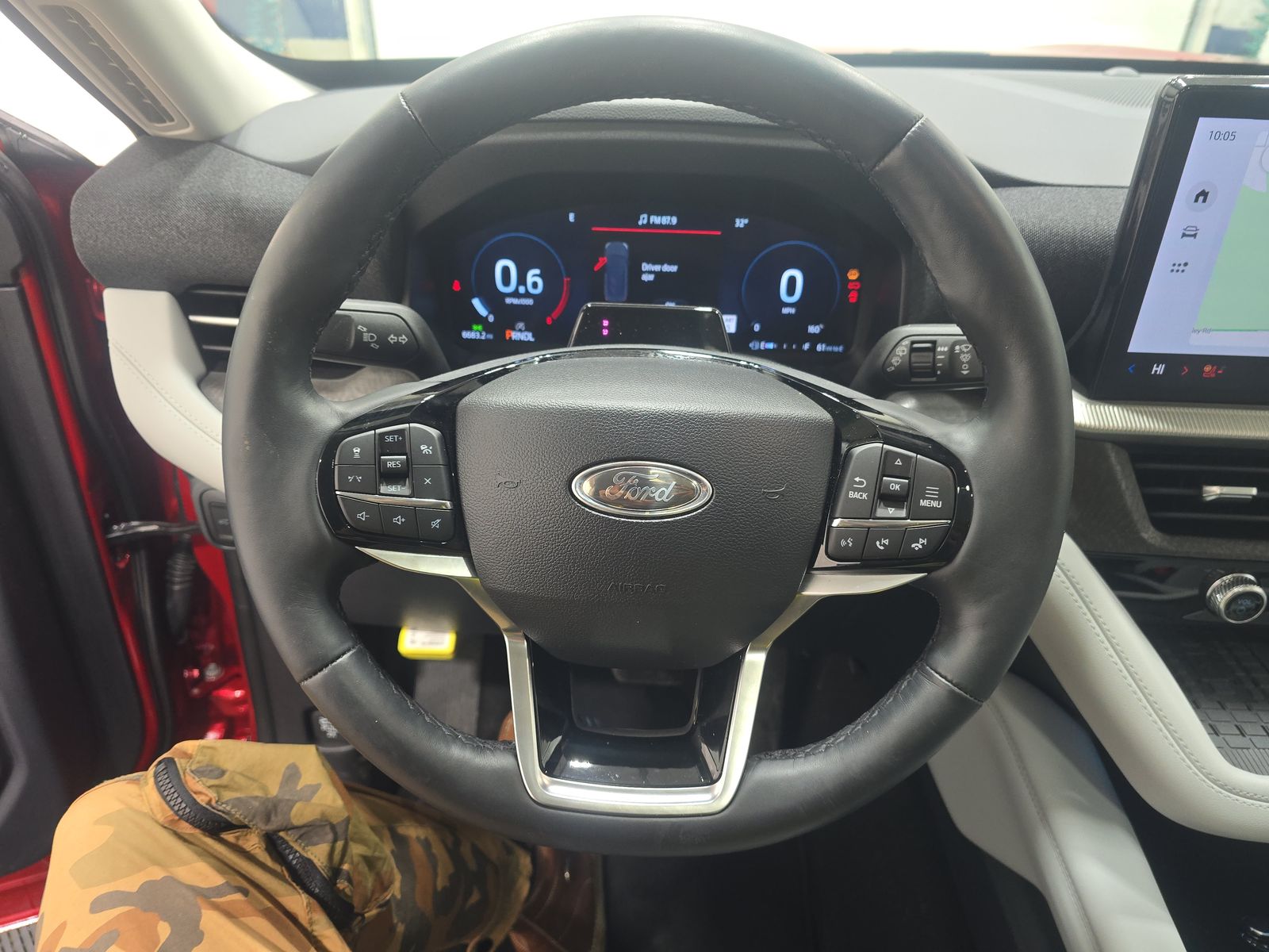 2025 Ford Explorer Platinum AWD