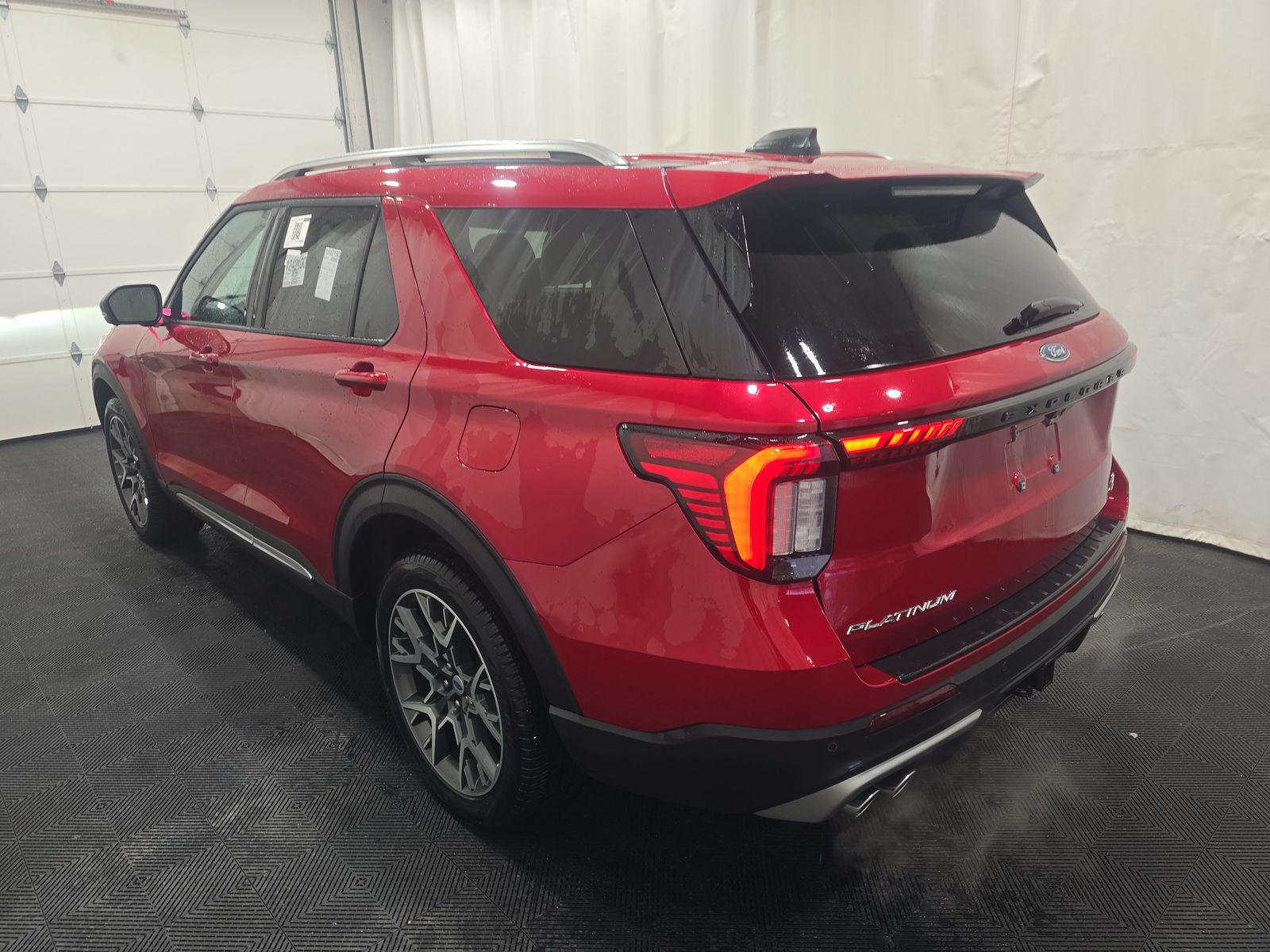 2025 Ford Explorer Platinum AWD