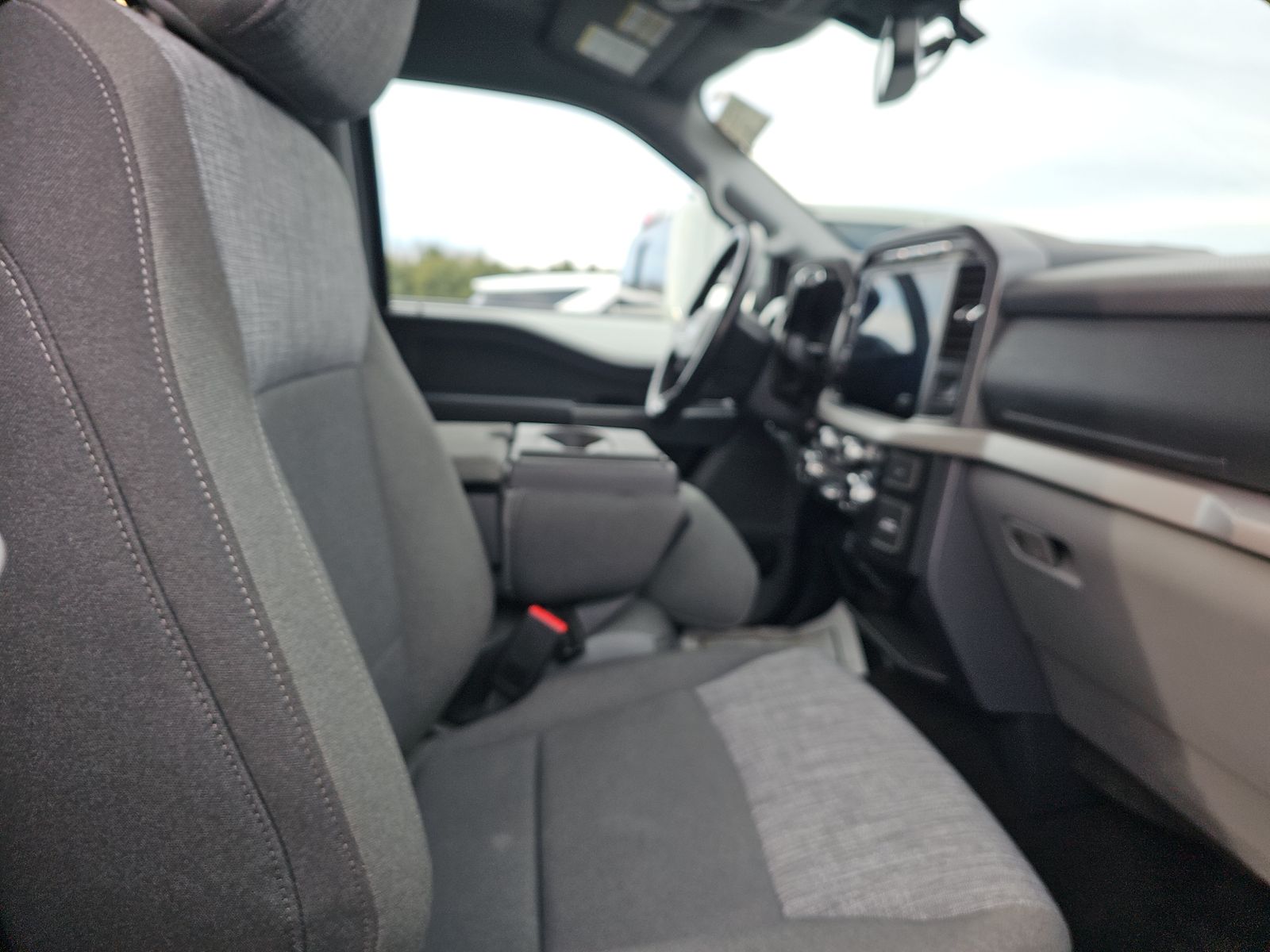 2022 Ford F-150 XLT AWD