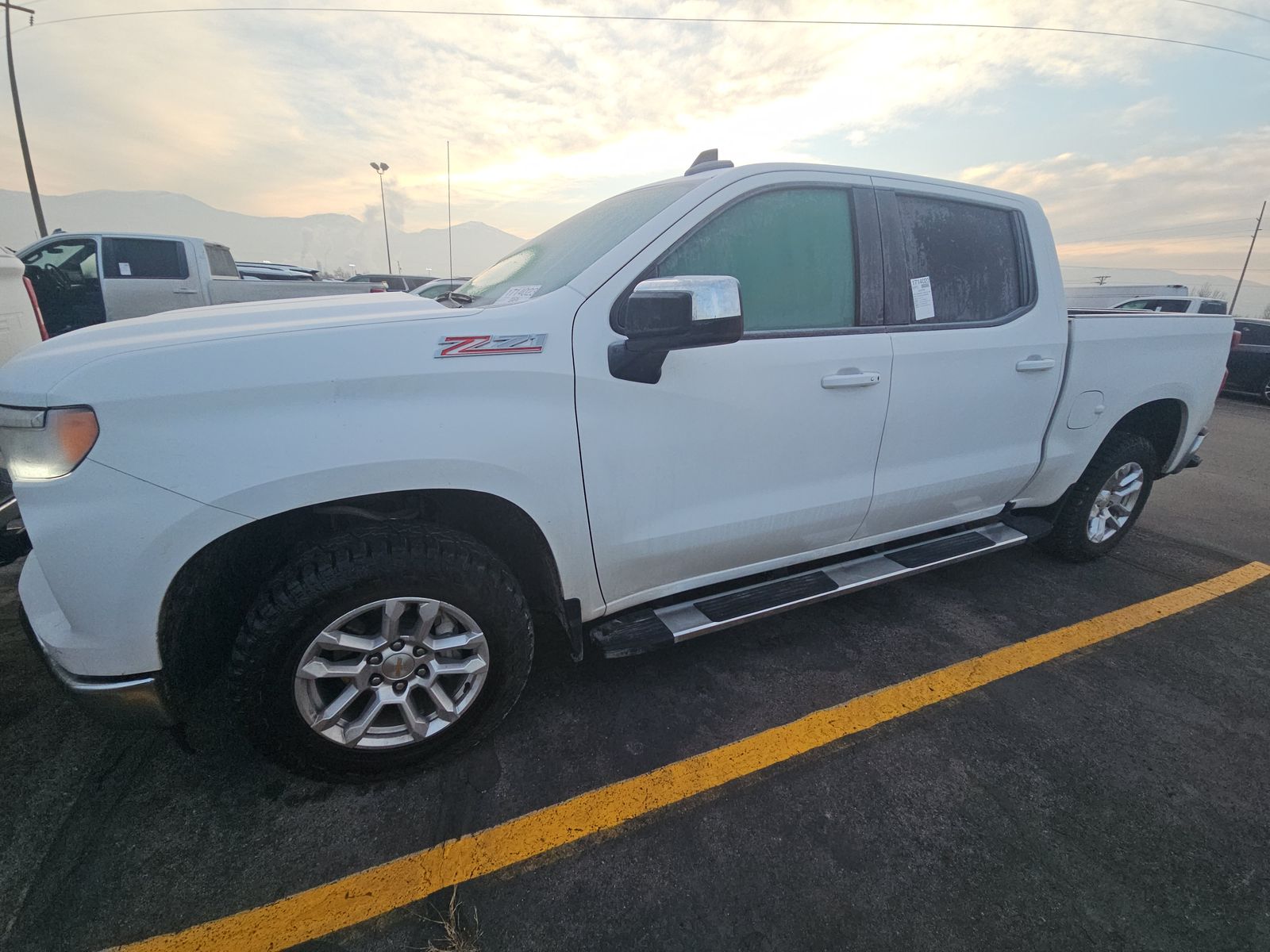 2025 Chevrolet Silverado 1500 LT AWD