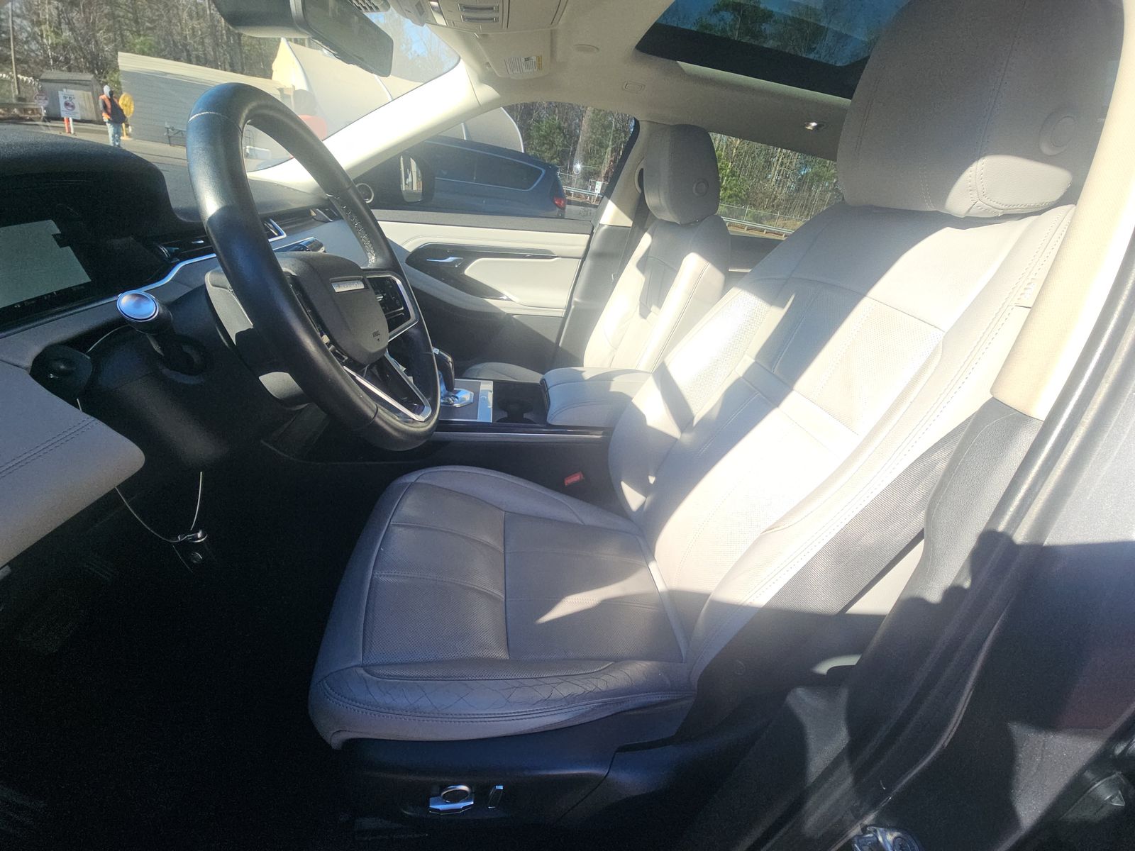 2021 Land Rover Range Rover Evoque SE AWD