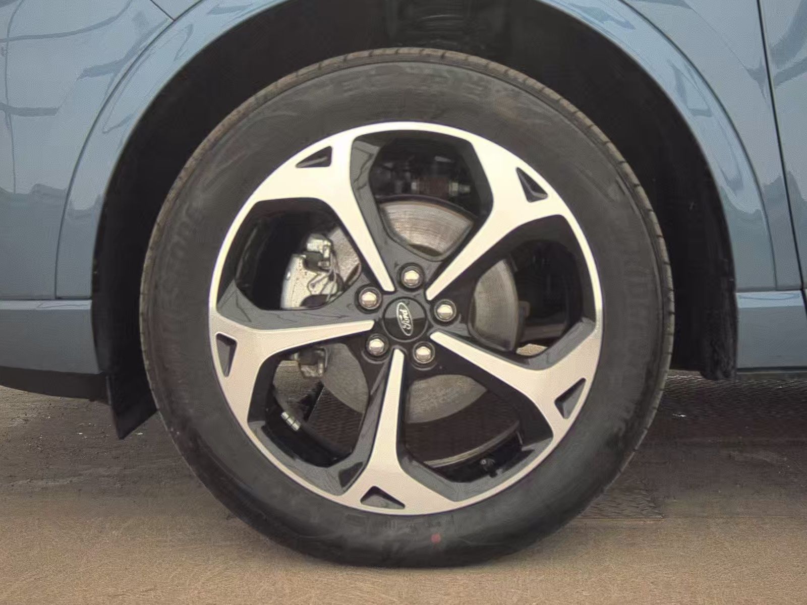 2025 Ford Escape Hybrid ST-Line Elite AWD