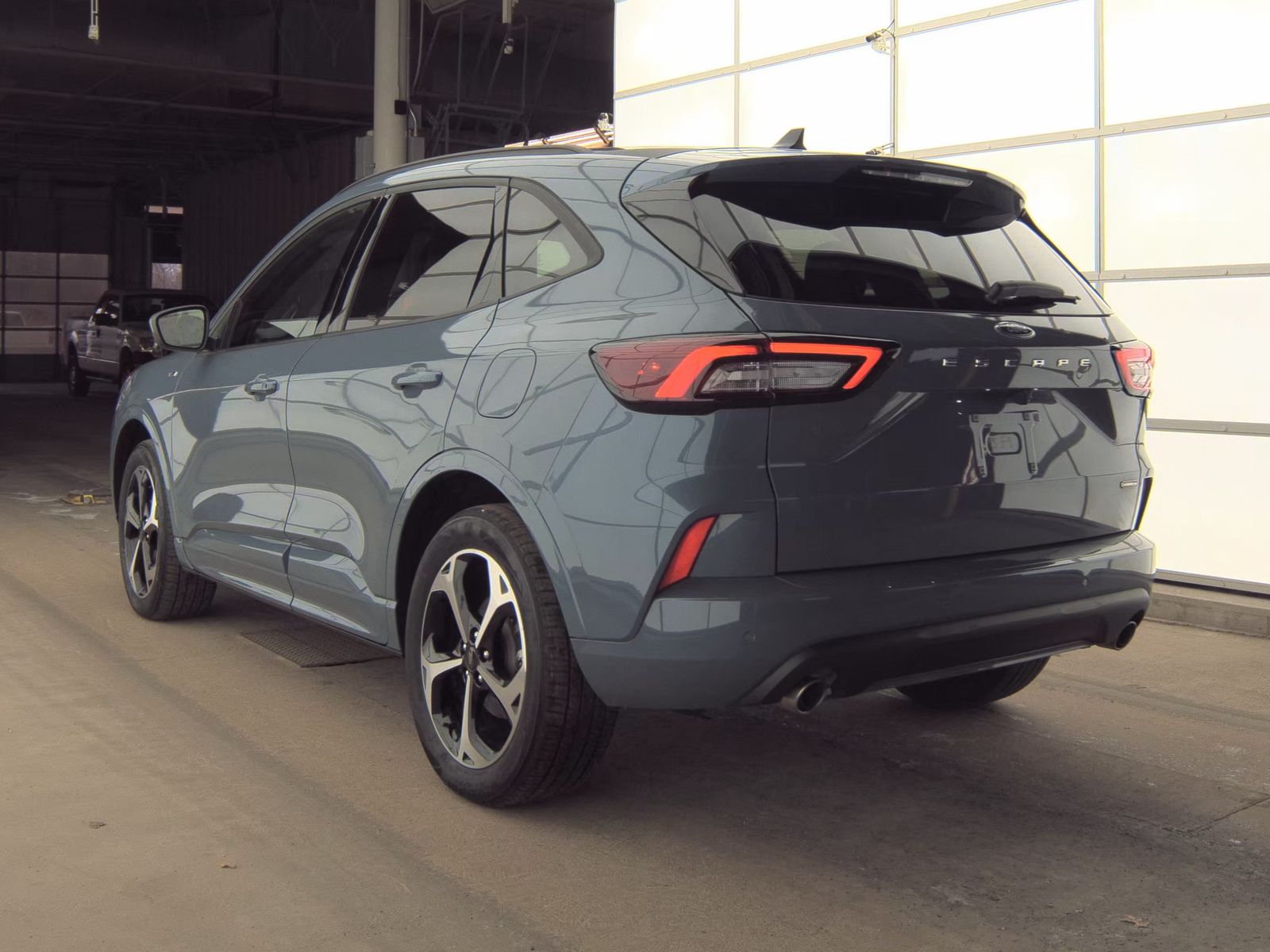 2025 Ford Escape Hybrid ST-Line Elite AWD