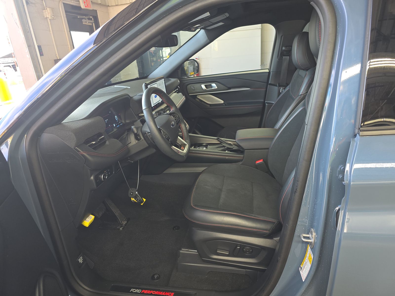 2025 Ford Explorer ST AWD