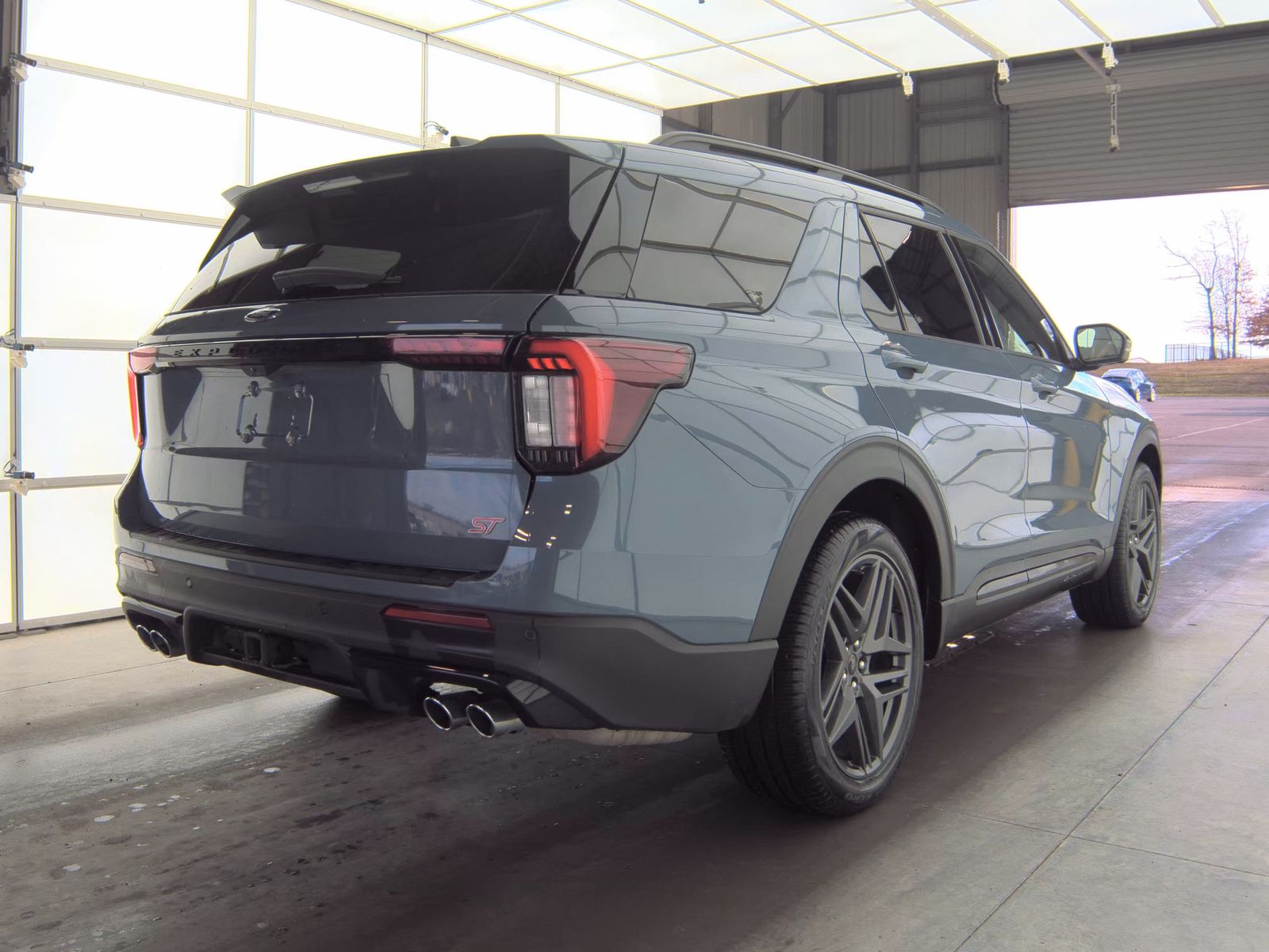 2025 Ford Explorer ST AWD