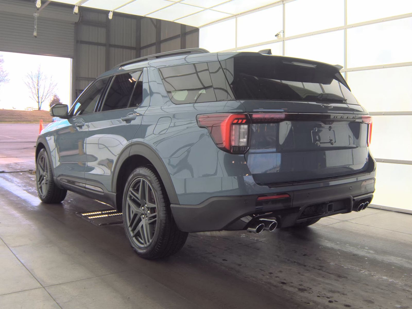 2025 Ford Explorer ST AWD