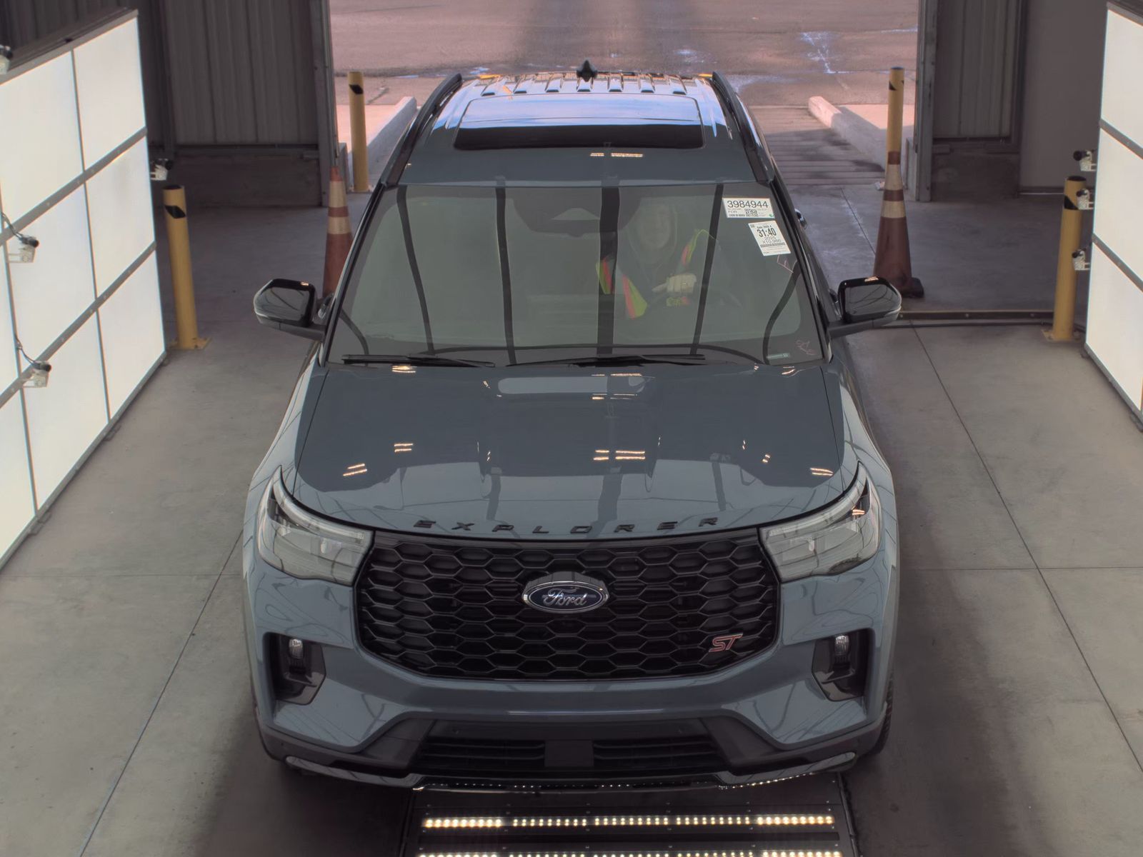 2025 Ford Explorer ST AWD