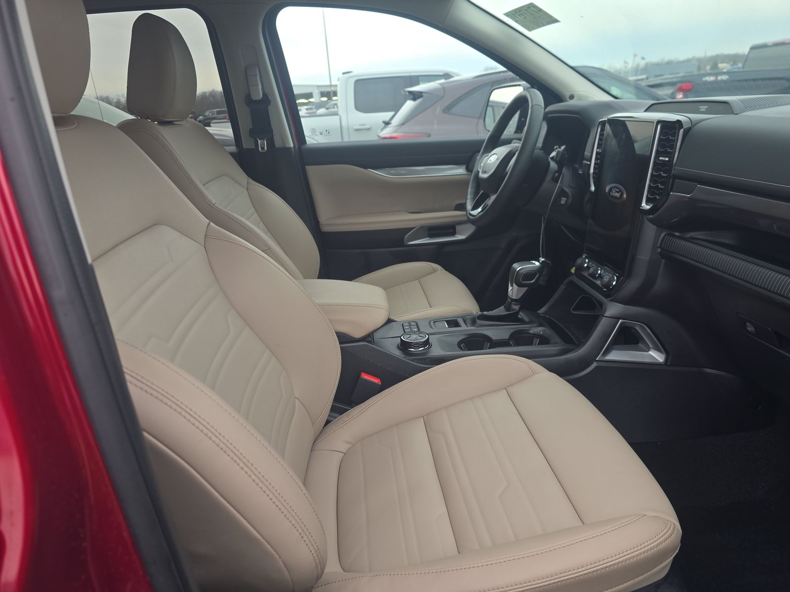 2025 Ford Ranger LARIAT AWD