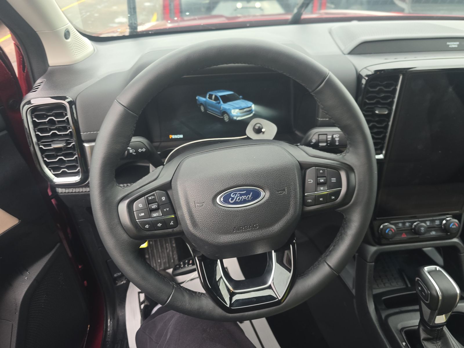 2025 Ford Ranger LARIAT AWD