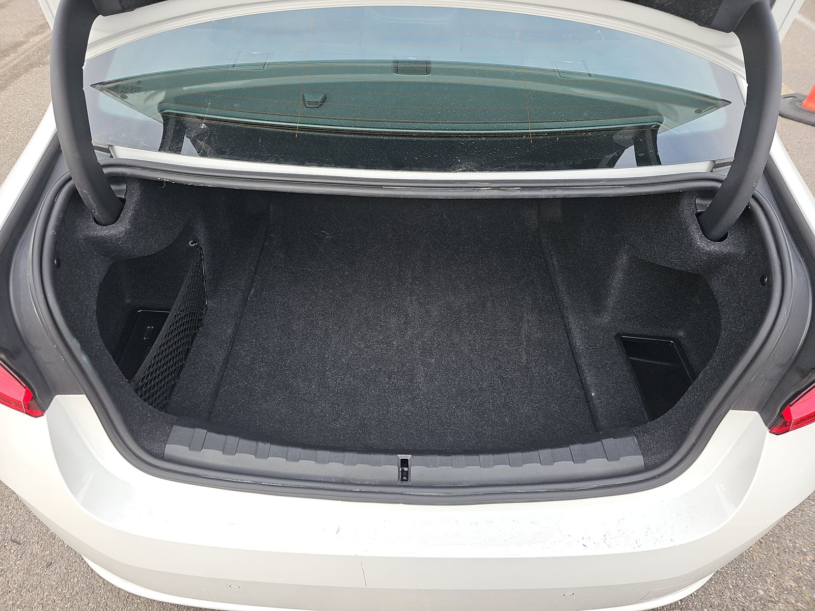 2025 BMW 3 Series 330i xDrive AWD