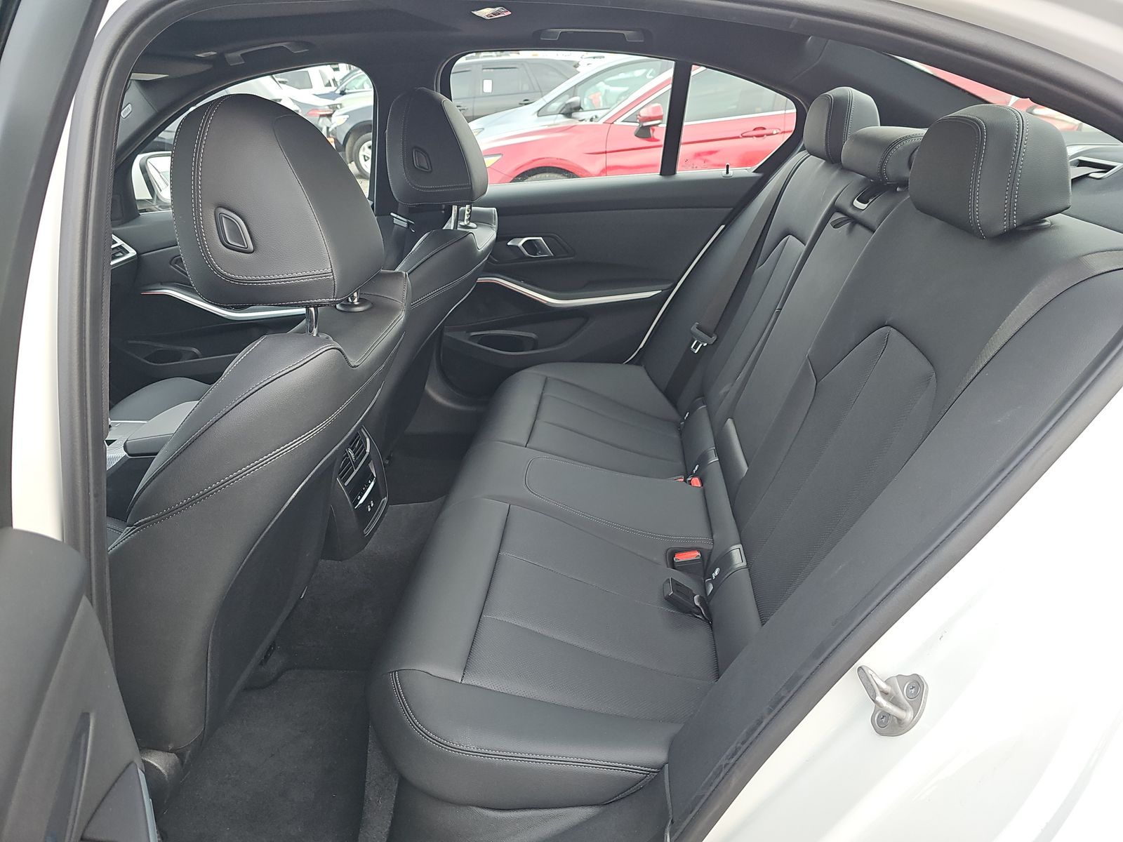 2025 BMW 3 Series 330i xDrive AWD