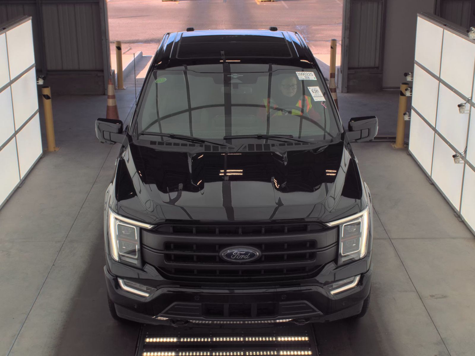 2023 Ford F-150 Hybrid Lariat AWD