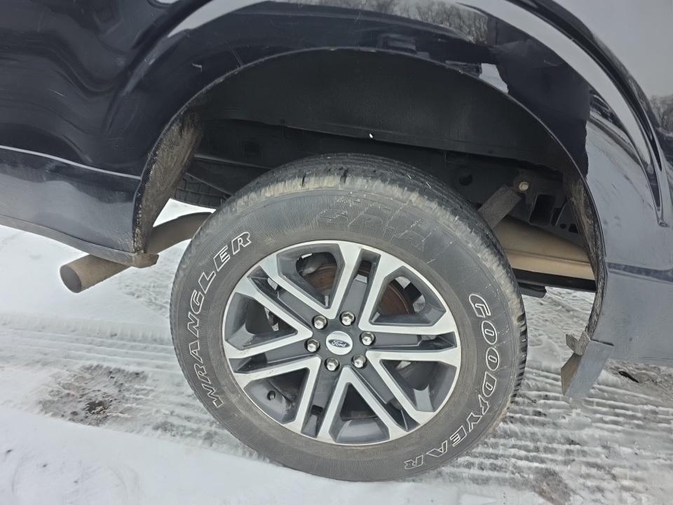 2023 Ford F-150 XLT AWD