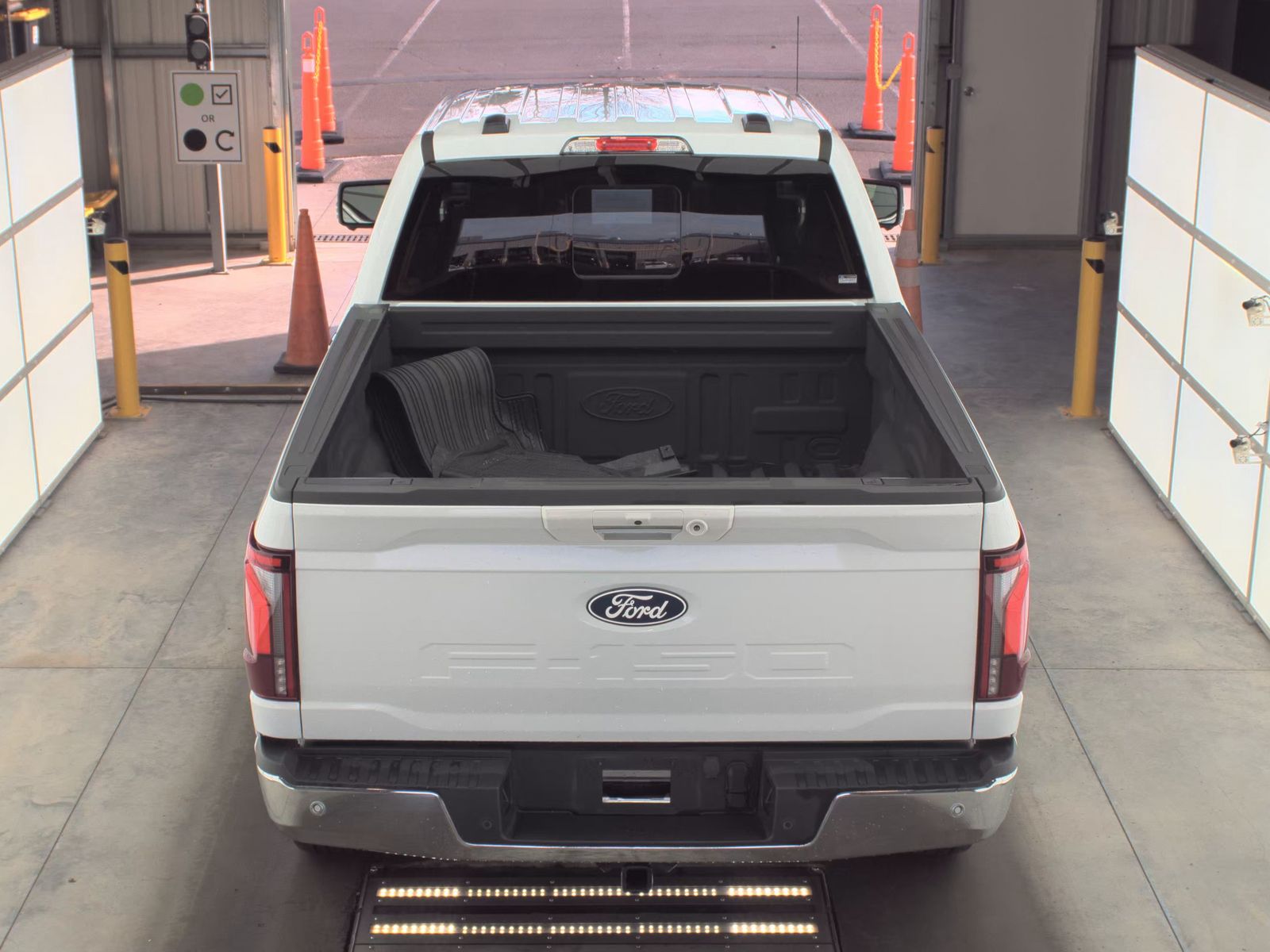 2024 Ford F-150 Lariat AWD