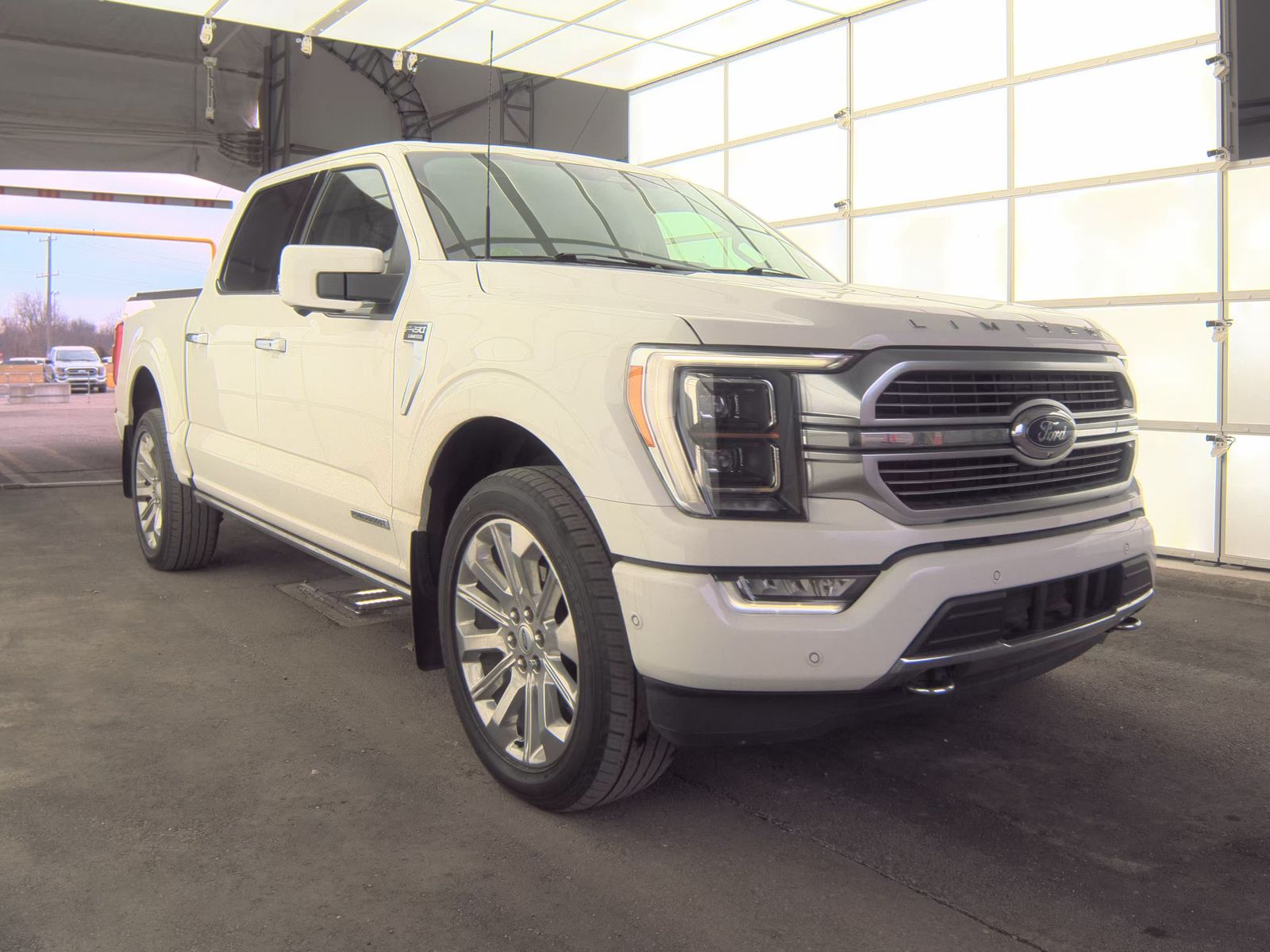 2022 Ford F-150 Hybrid Limited AWD