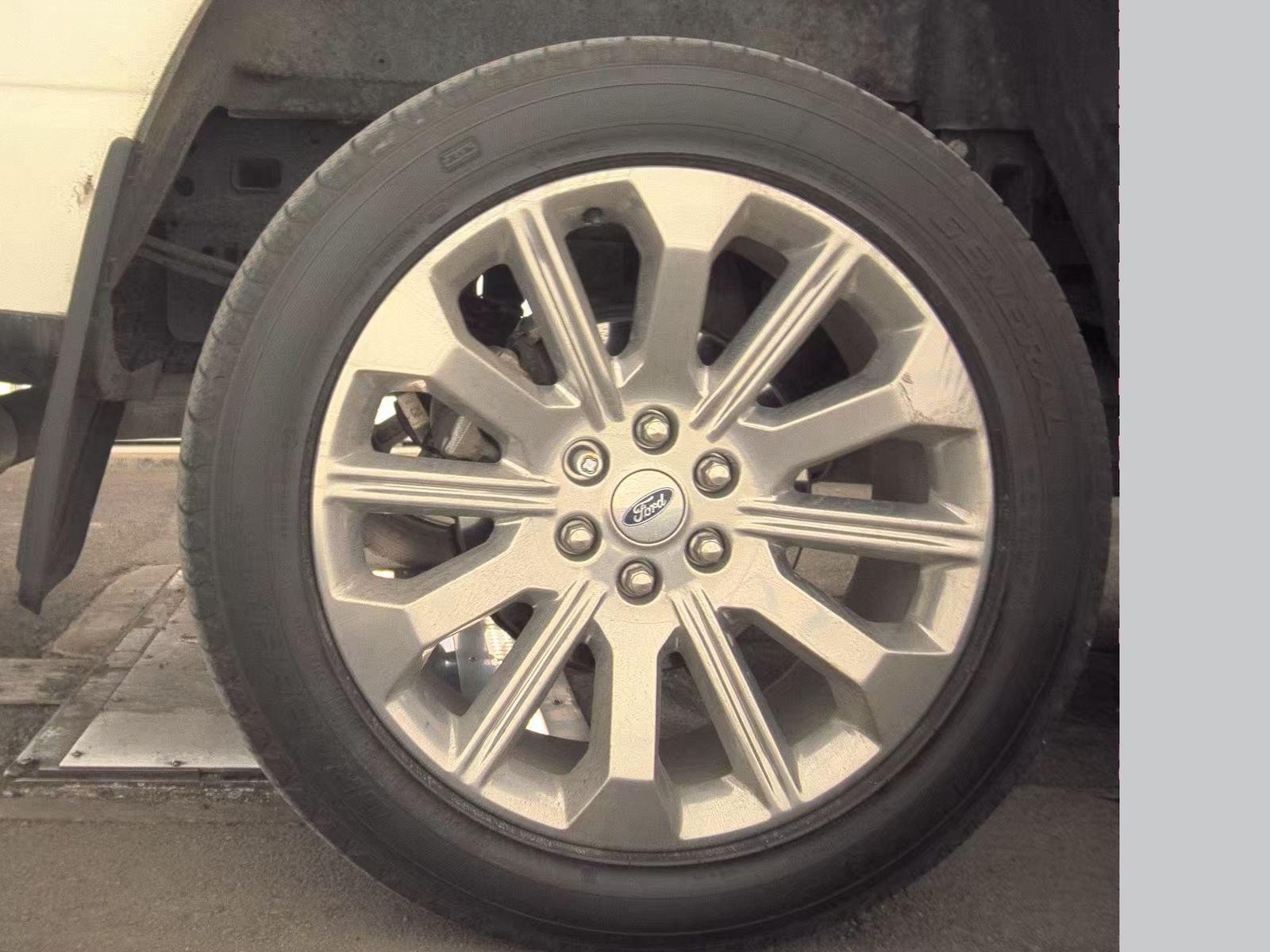 2022 Ford F-150 Hybrid Limited AWD