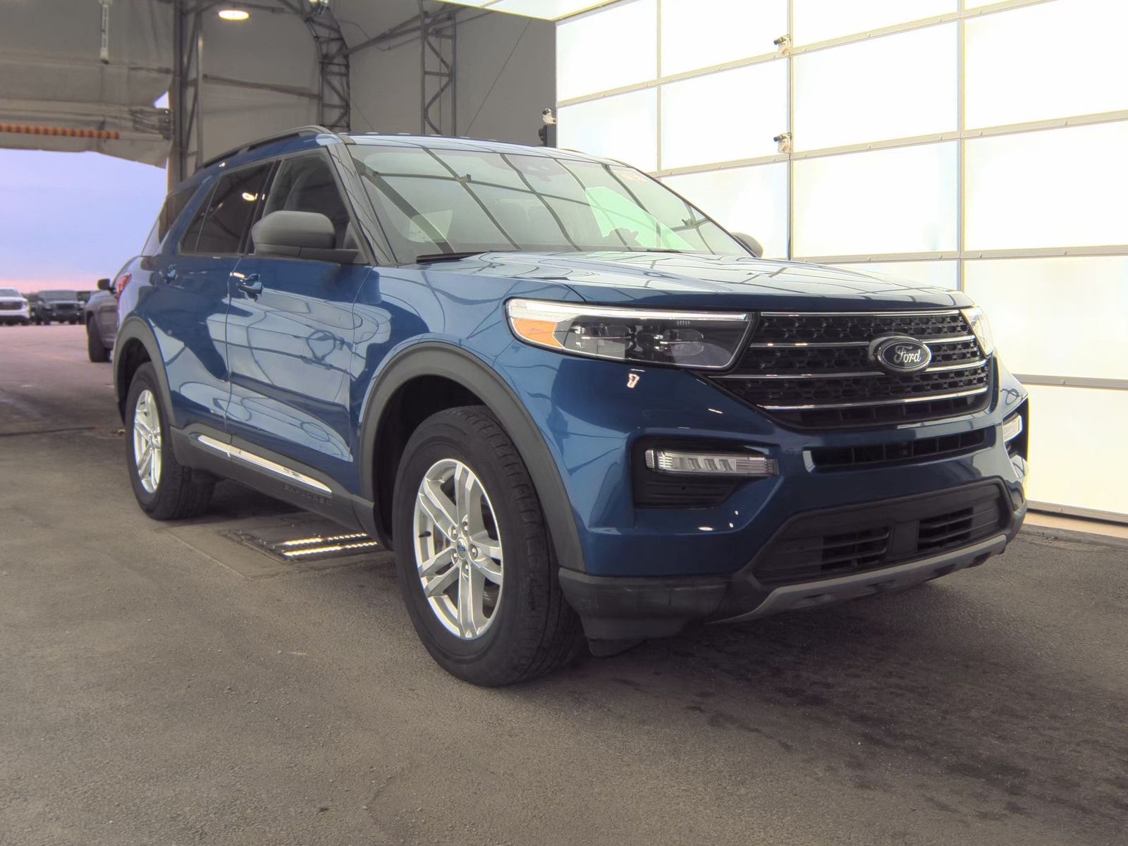 2023 Ford Explorer XLT AWD