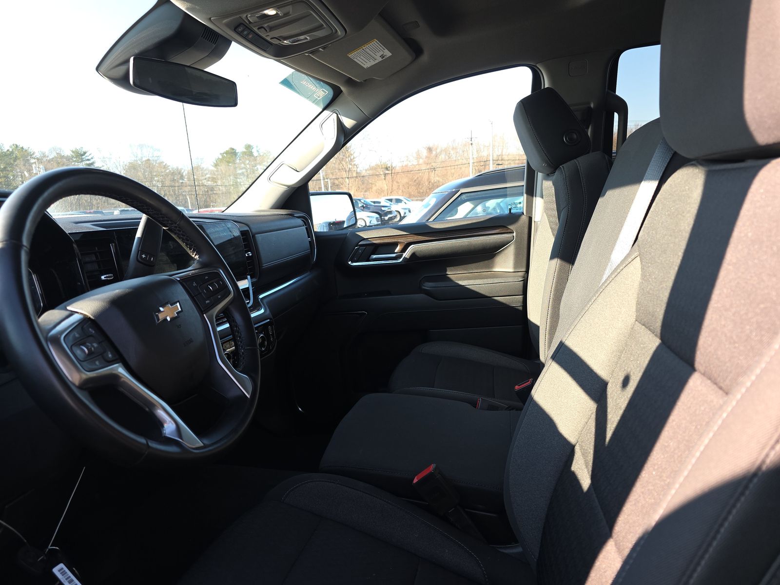 2023 Chevrolet Silverado 1500 LT AWD