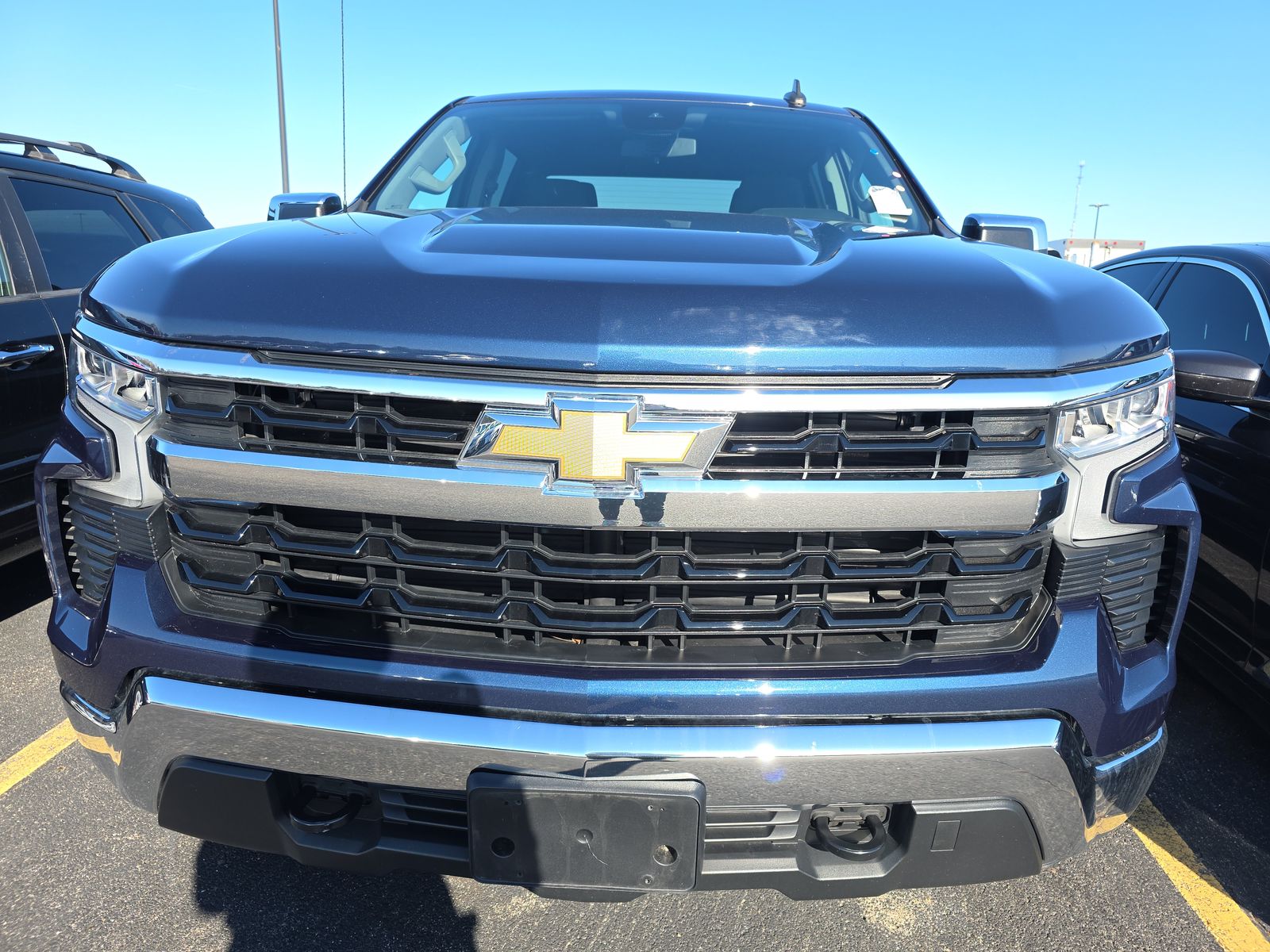 2022 Chevrolet Silverado 1500 LT AWD