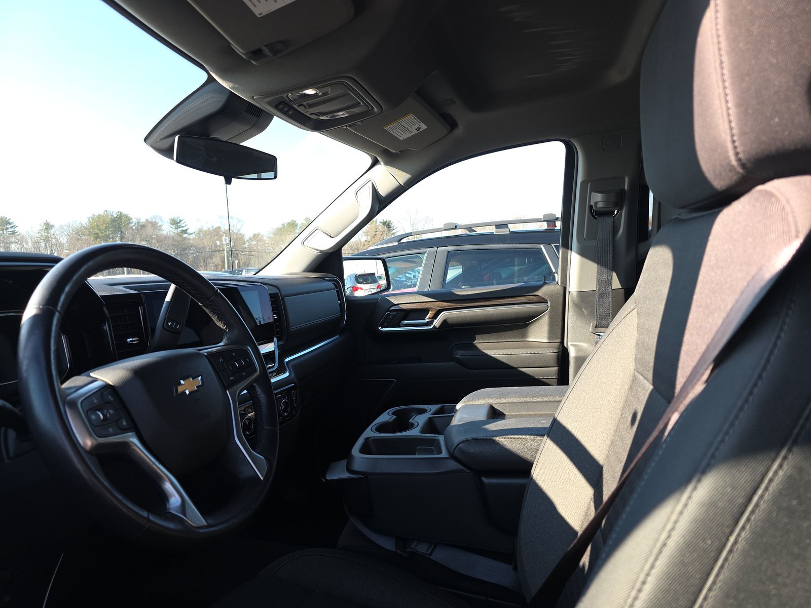 2022 Chevrolet Silverado 1500 LT AWD