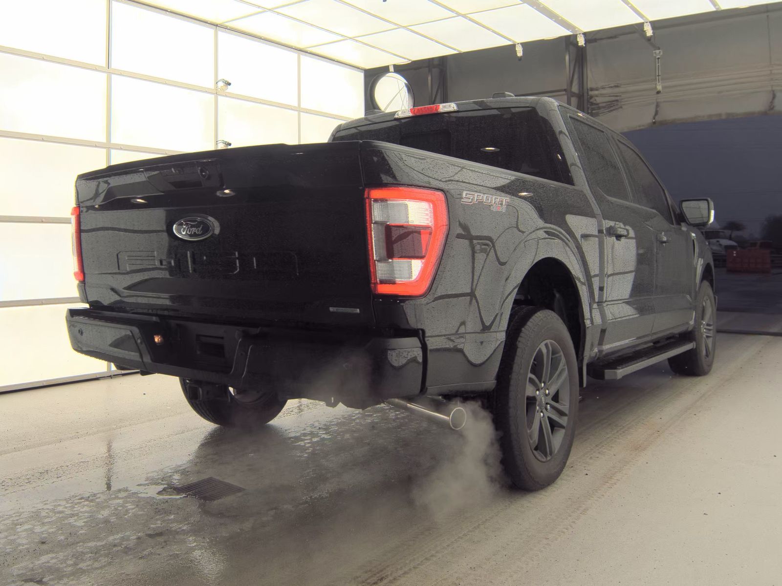 2023 Ford F-150 Lariat AWD