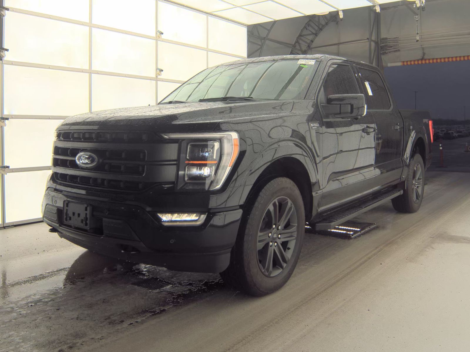 2023 Ford F-150 Lariat AWD