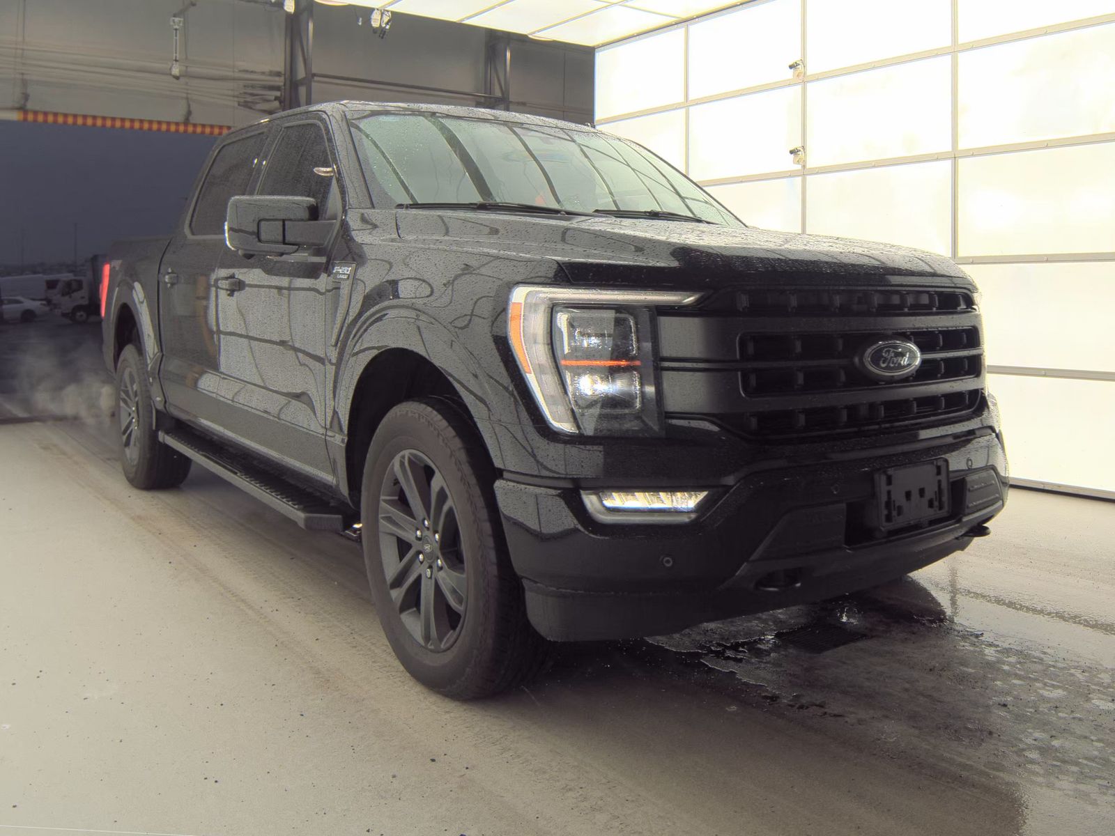 2023 Ford F-150 Lariat AWD