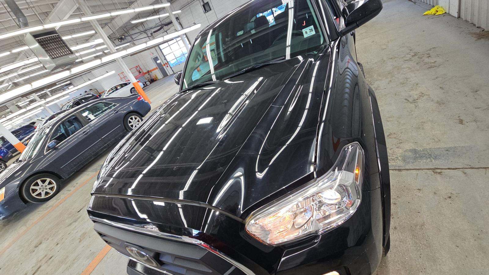 2023 Toyota Tacoma SR5 AWD