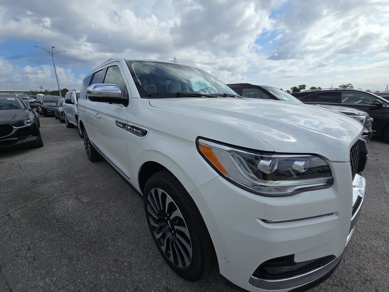 2024 Lincoln Navigator Black Label AWD