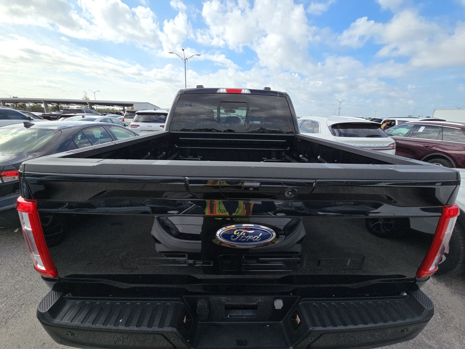 2023 Ford F-150 Hybrid Lariat AWD