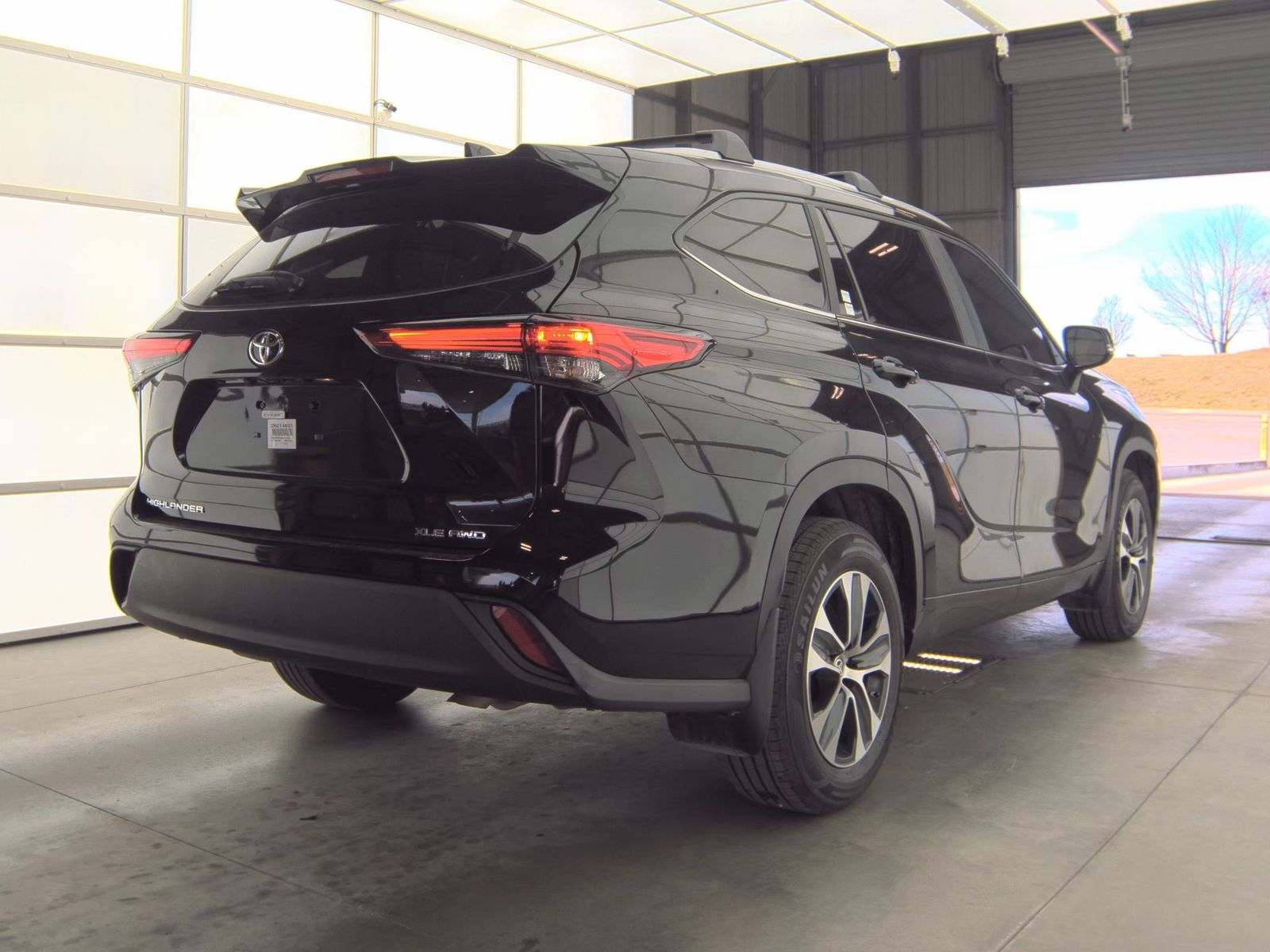 2023 Toyota Highlander XLE AWD