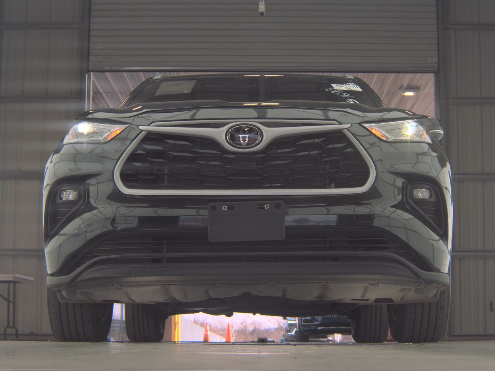 2023 Toyota Highlander XLE AWD