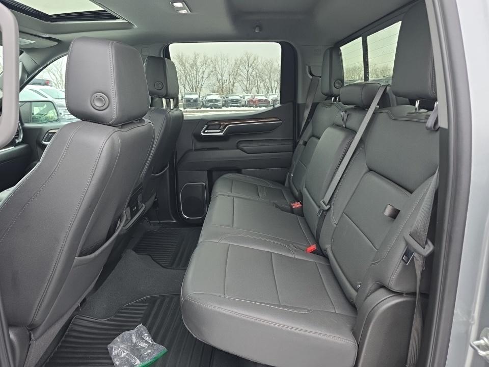 2025 Chevrolet Silverado 1500 RST AWD