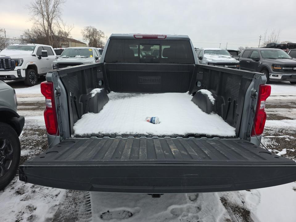 2025 Chevrolet Silverado 1500 RST AWD