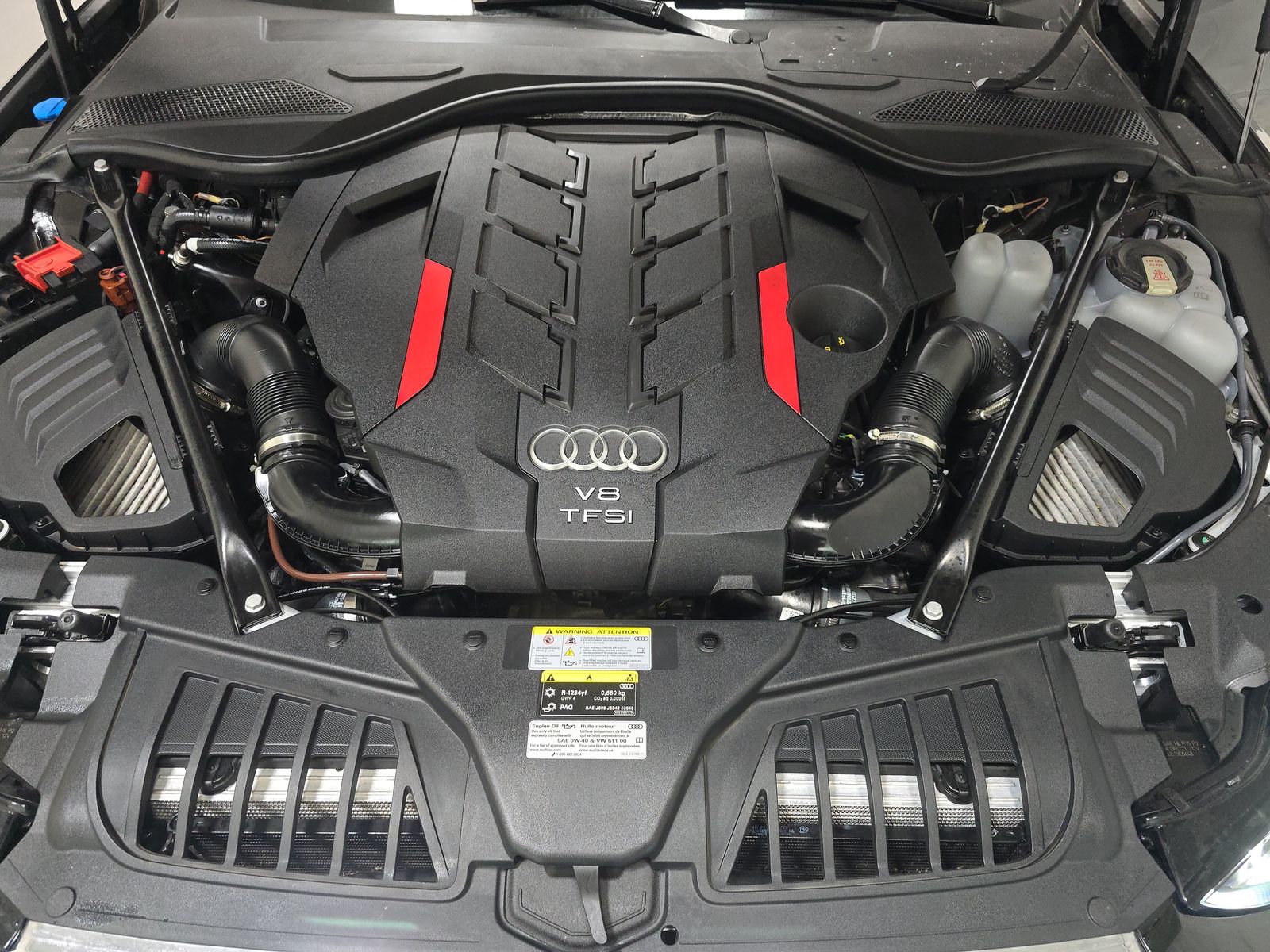 2023 Audi S8 Base AWD