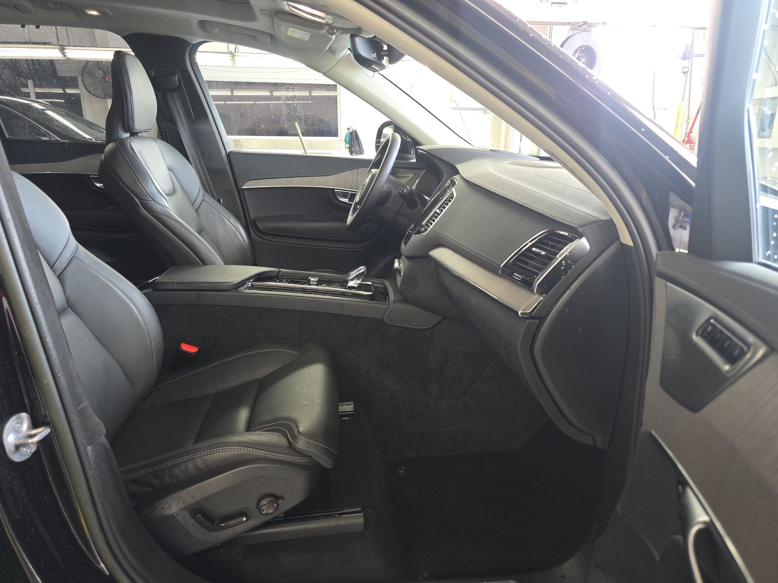 2023 Volvo XC90 B6 Ultimate AWD