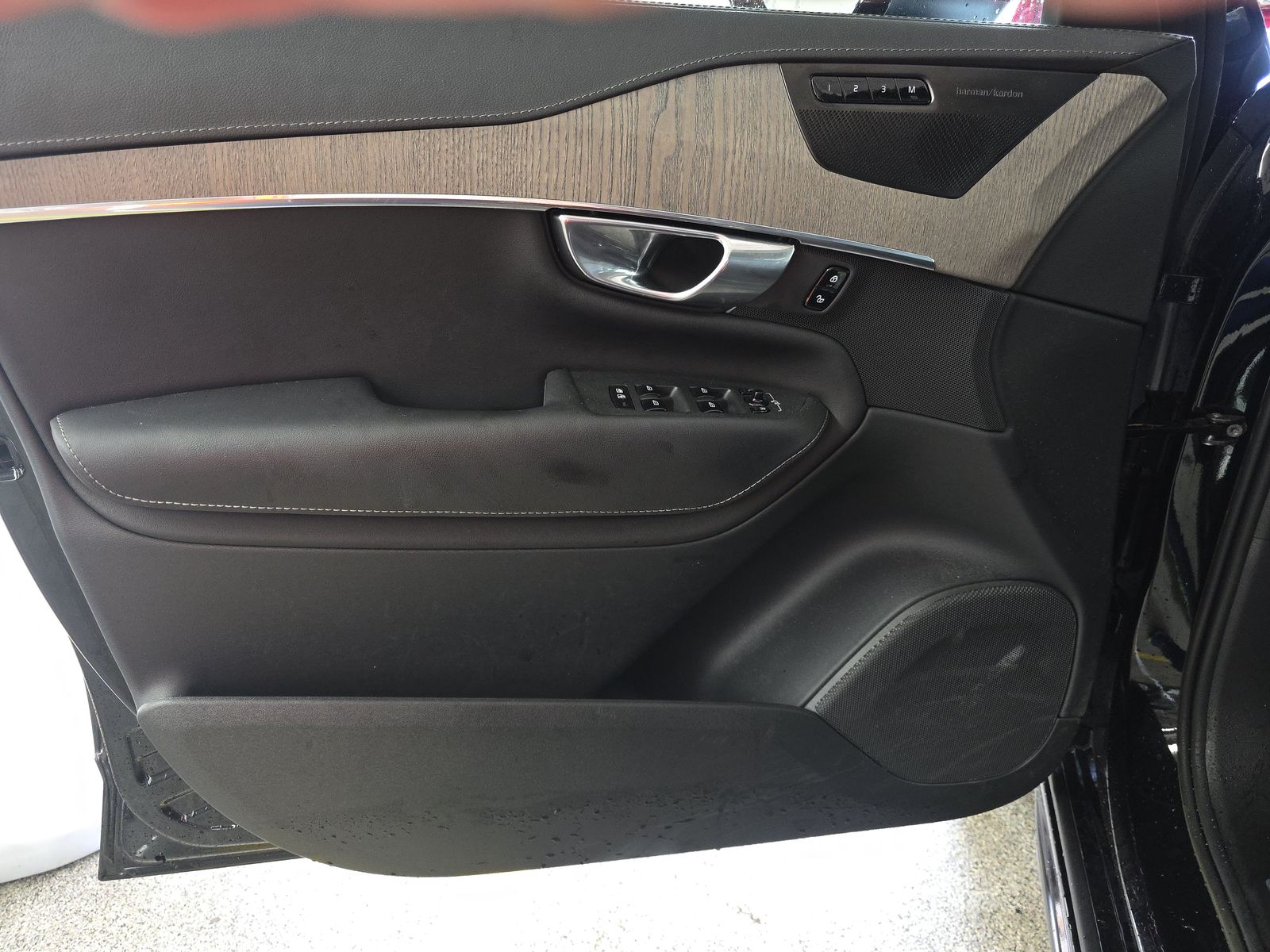 2023 Volvo XC90 B6 Ultimate AWD