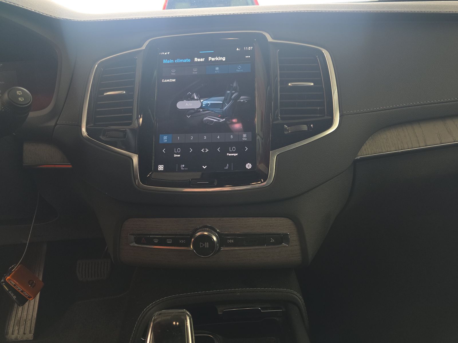 2023 Volvo XC90 B6 Ultimate AWD