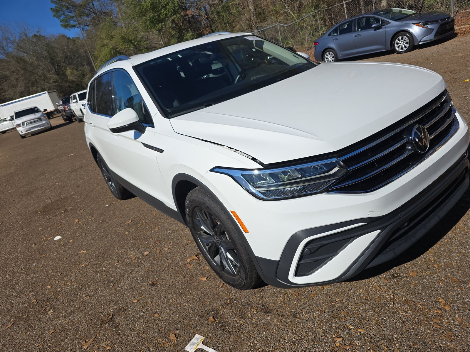 2024 Volkswagen Tiguan 2.0T SE FWD