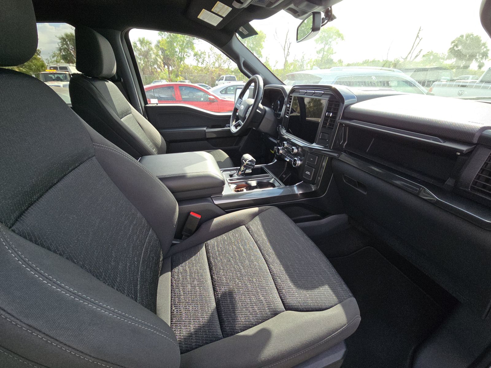 2023 Ford F-150 XLT FWD