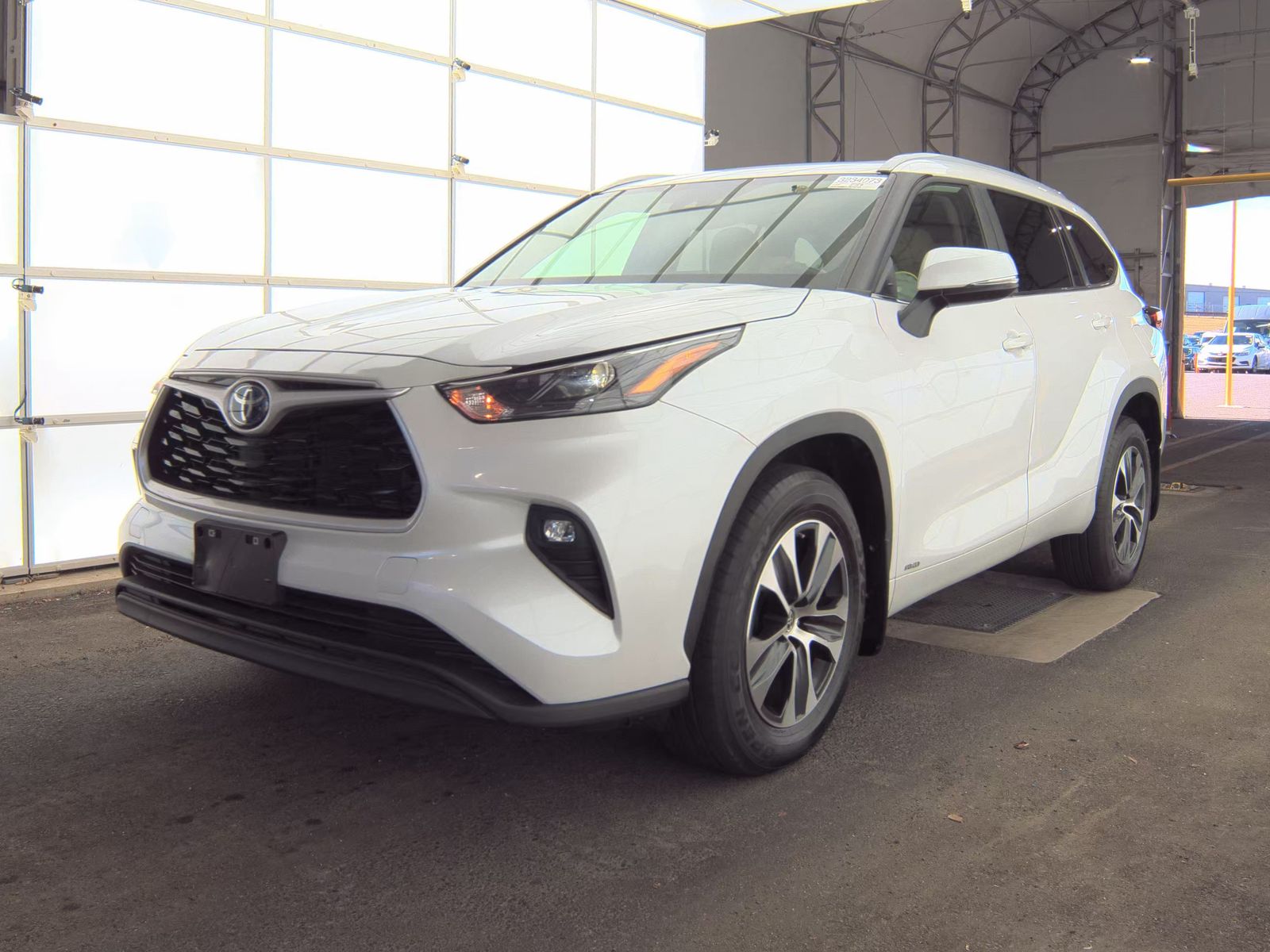 2024 Toyota Highlander Hybrid XLE AWD