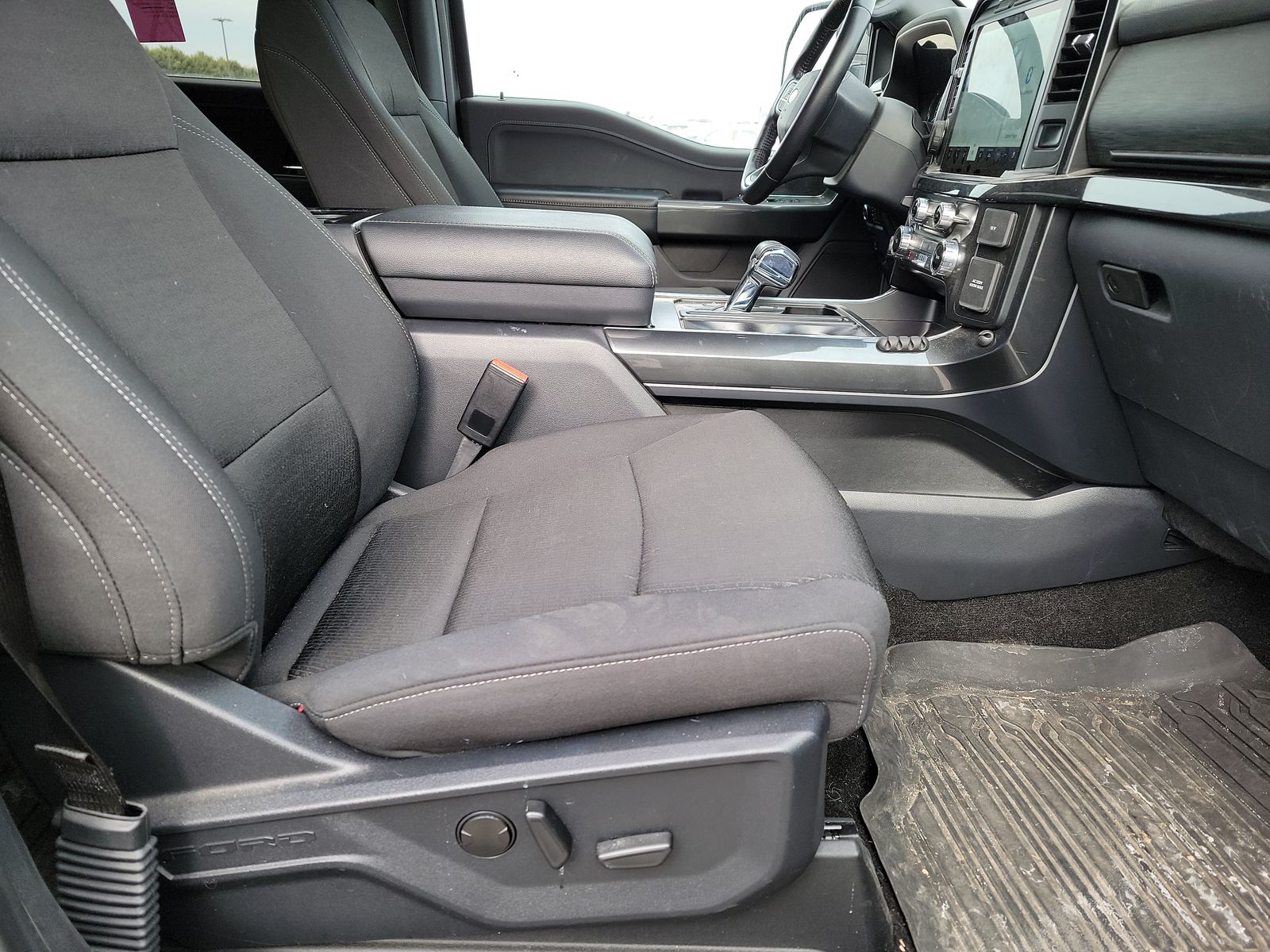 2022 Ford F-150 XLT AWD