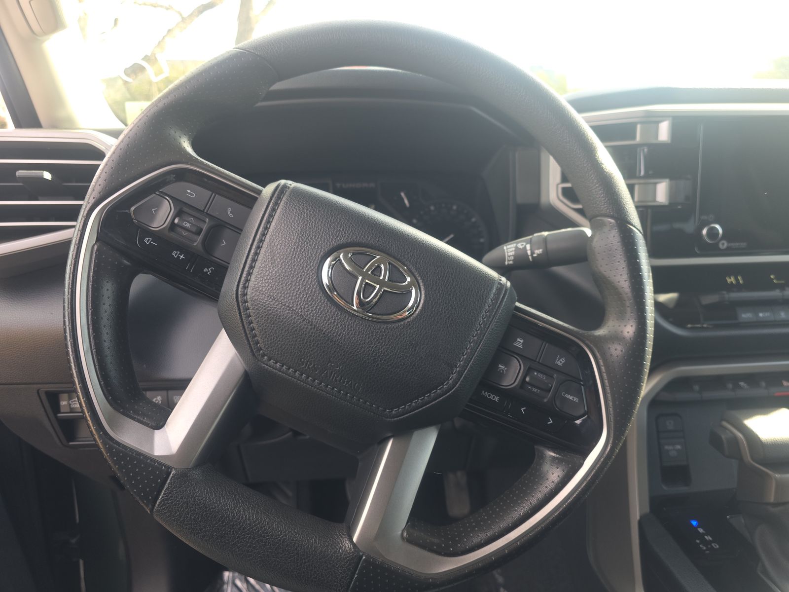 2022 Toyota Tundra SR5 RWD