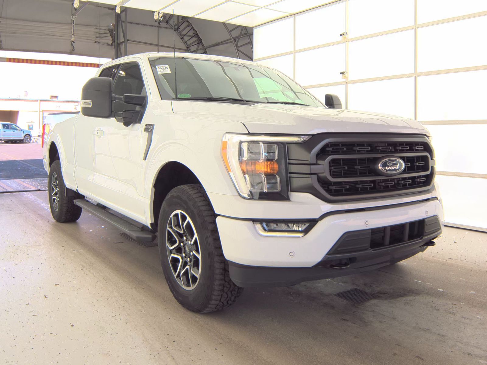 2023 Ford F-150 XLT AWD